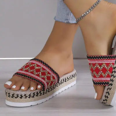 Geometric Weave Platform Sandals Trendsi