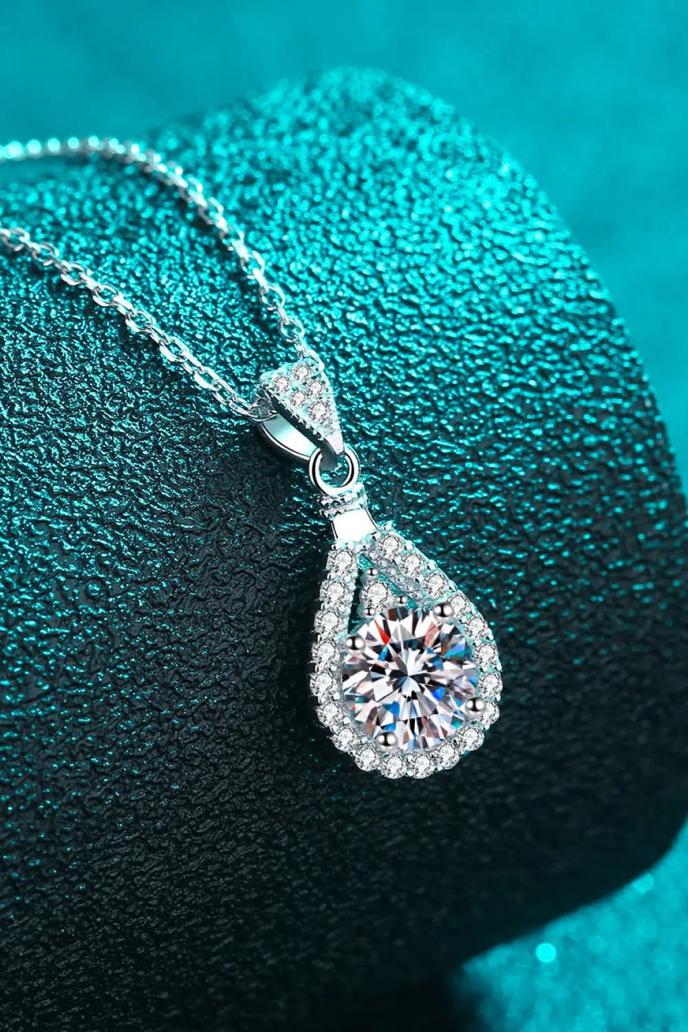 2 Carat Moissanite Teardrop Pendant 925 Sterling Silver Necklace - GlossiChic Collection