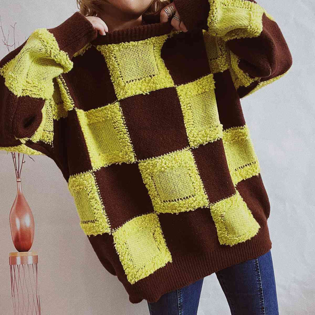 Checkered Round Neck Long Sleeve Sweater - GlossiChic Collection Black / S GlossiChic Collection apparel